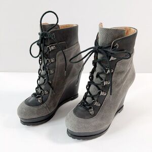 Modern Vintage Woman 37.5 Gray Suede Leather Lace Up Wedge Heel Boots Whimsigoth